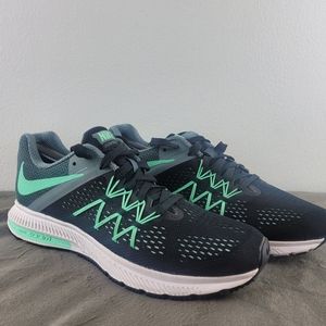 Nike Zoom Winflo 3 Women Size 8.5 831562-006 Black Running Shoes Sneakers